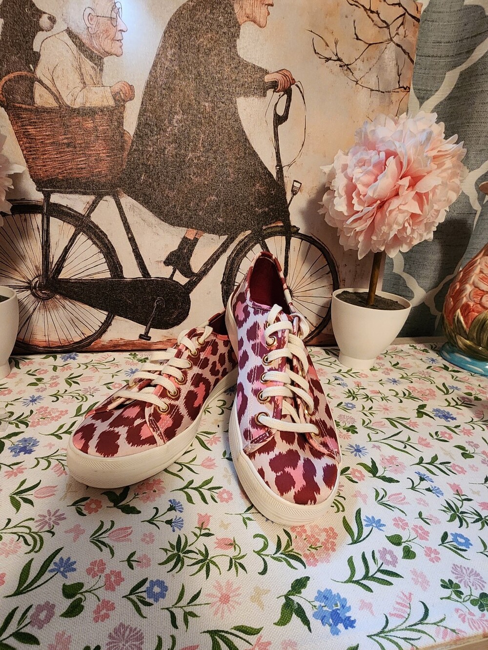 New Kate Spade/ Keds Women’s Casual Leopard Print Sneakers - Pink/White